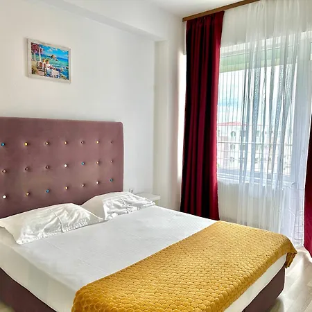 Blue Summerland Mamaia