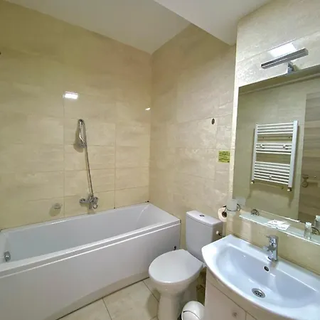 Blue Summerland Mamaja