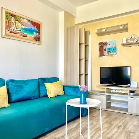 Blue Summerland Apartament