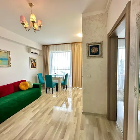 Blue Summerland Apartment Mamaia
